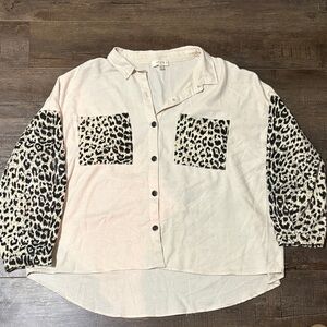 Umgee Leopard Print Button Up